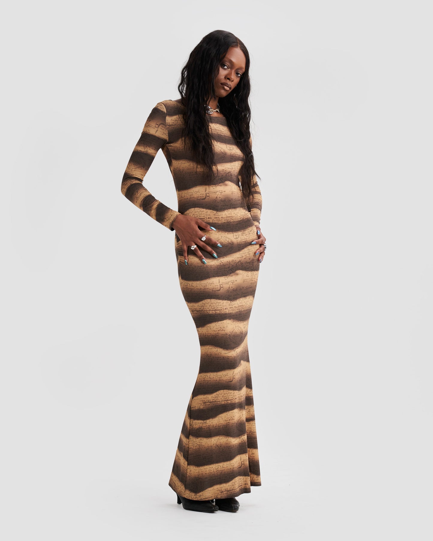 Open Back Long Sleeve Mermaid Maxi Dress with Print in Beige