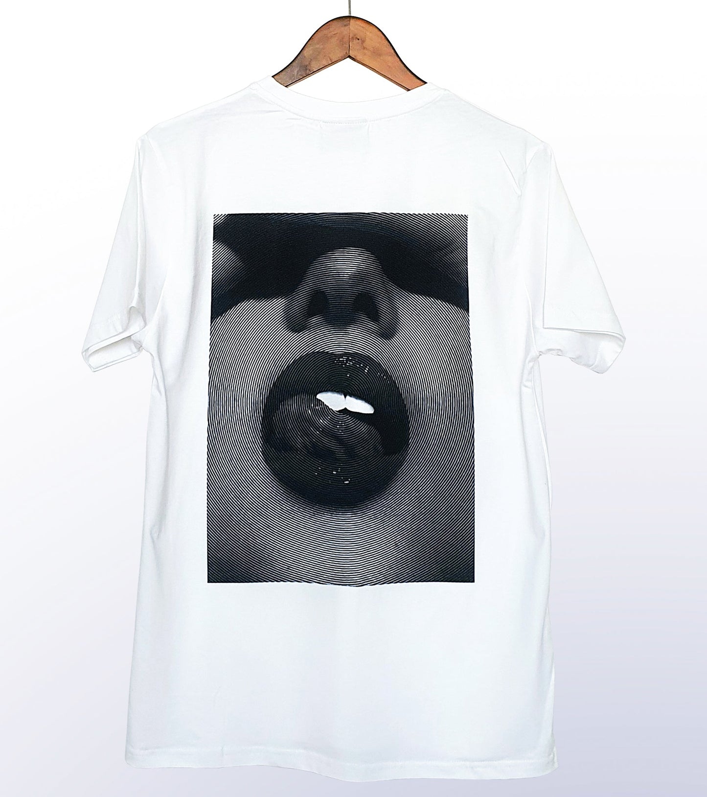 LIPPY KAHYAYYY - BACK PRINT - WHITE T-SHIRT